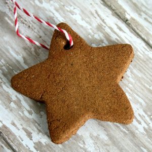 Handmade DIY spice ornaments featuring a wonderful cinnamon, no bake recipe