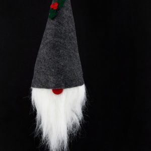 An Adorable, Easy Scandinavian Gnome Ornament