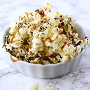 Samoa Cookie Popcorn – Yes, Like THAT Cookie!