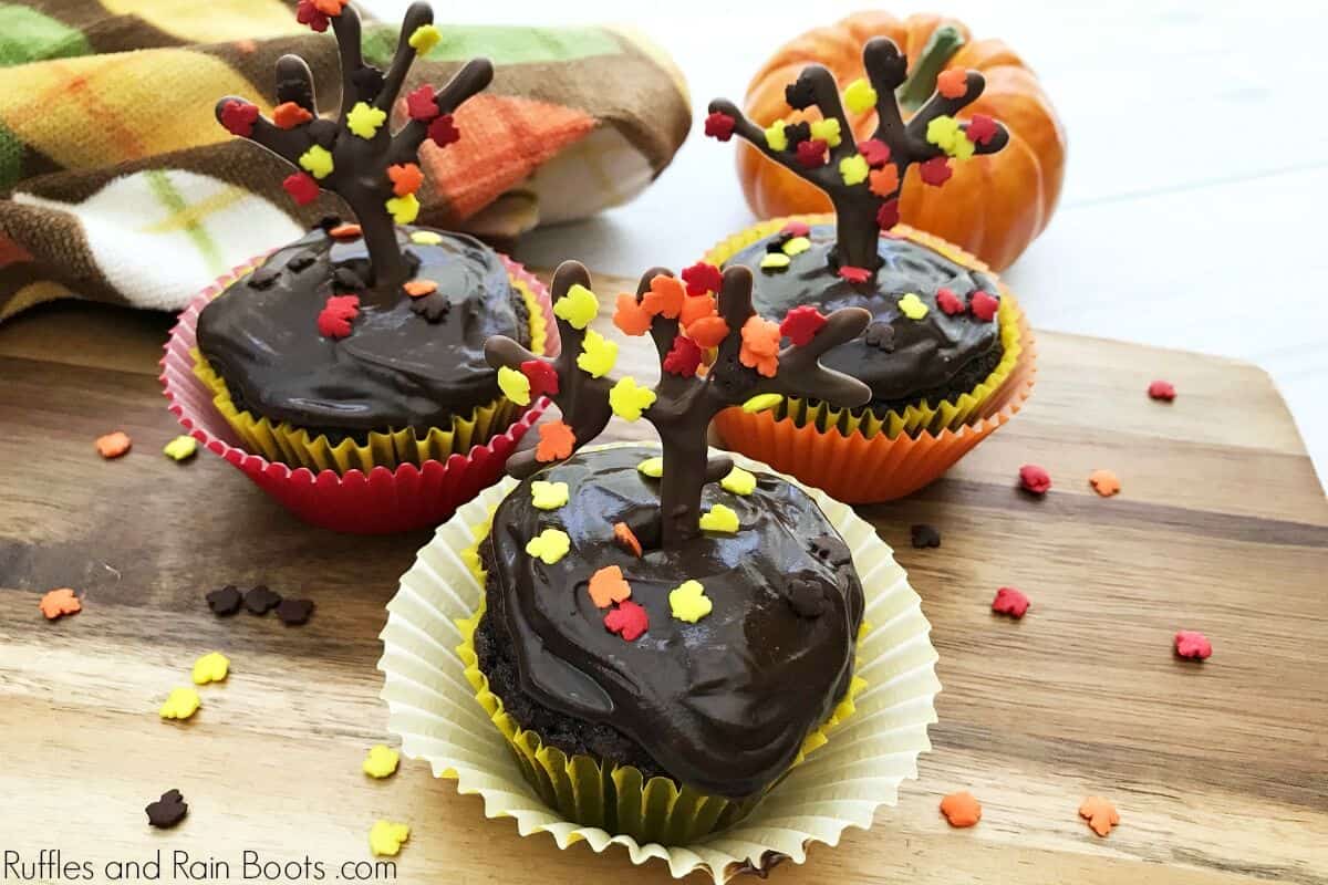 fall tree cupcakes
