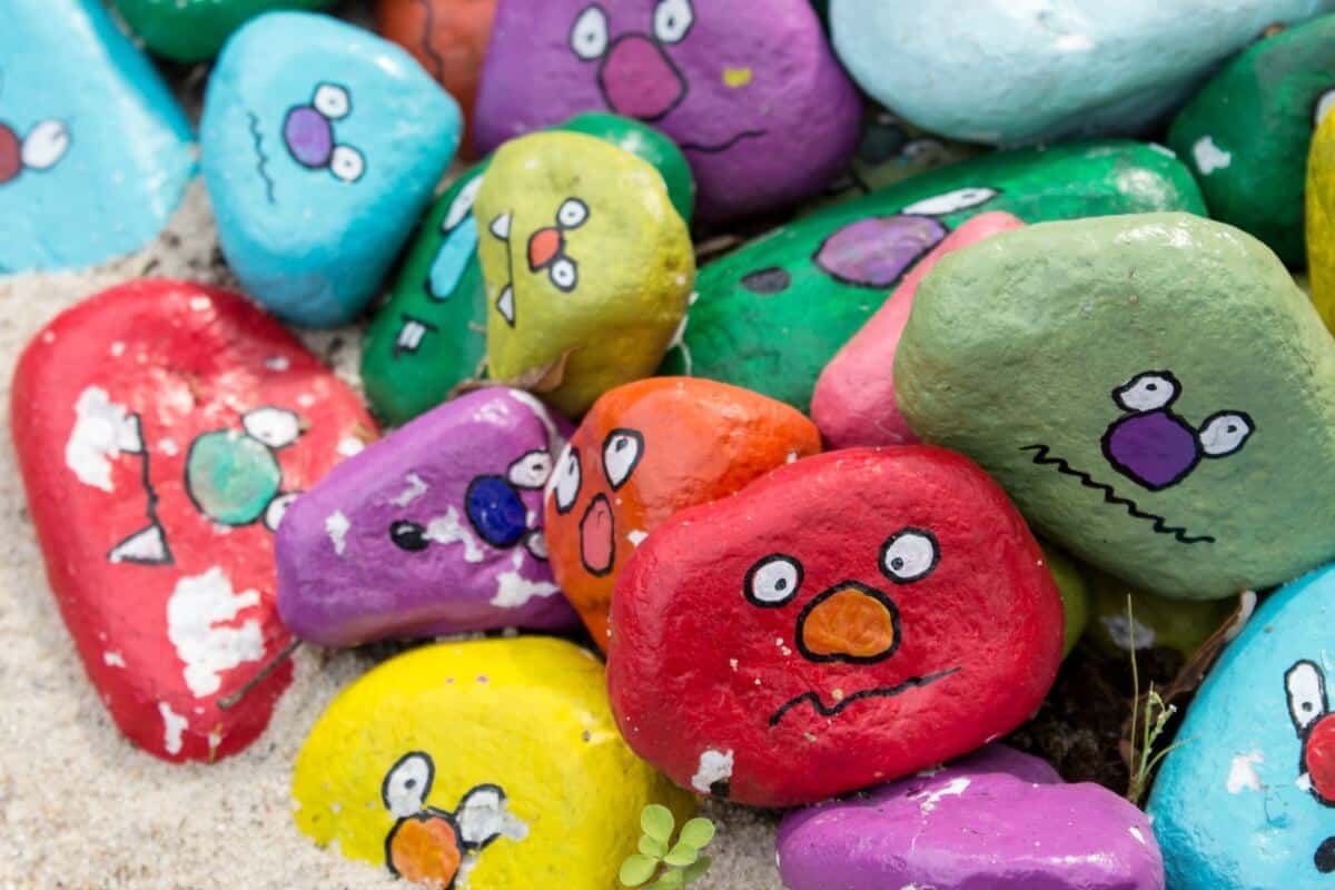 Rock Painting - Messed up sealant and other rock painting mistakes