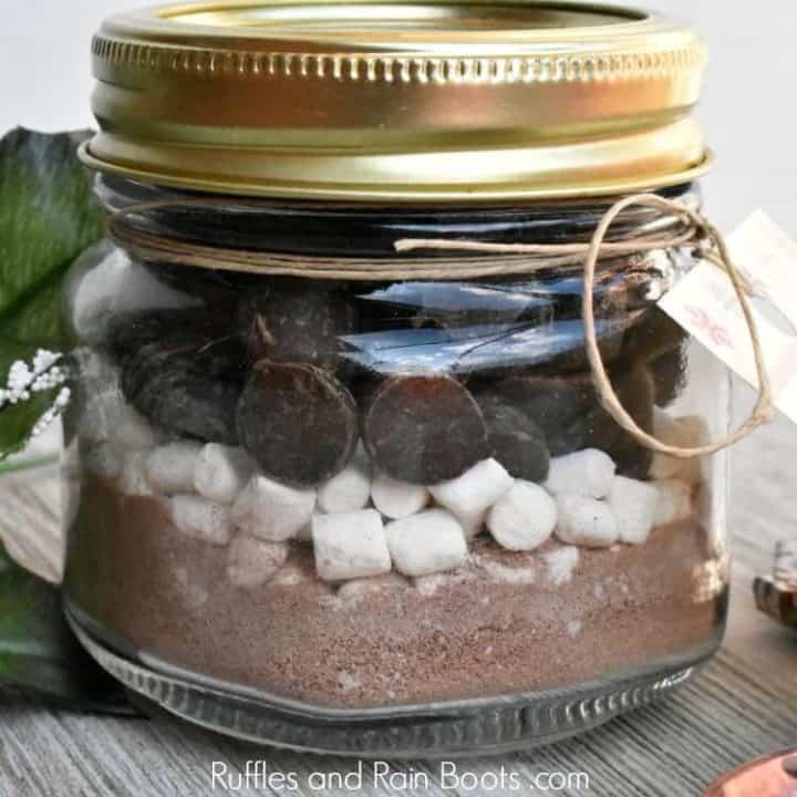 Mason Jar Hot Cocoa Gift with Printable Tag