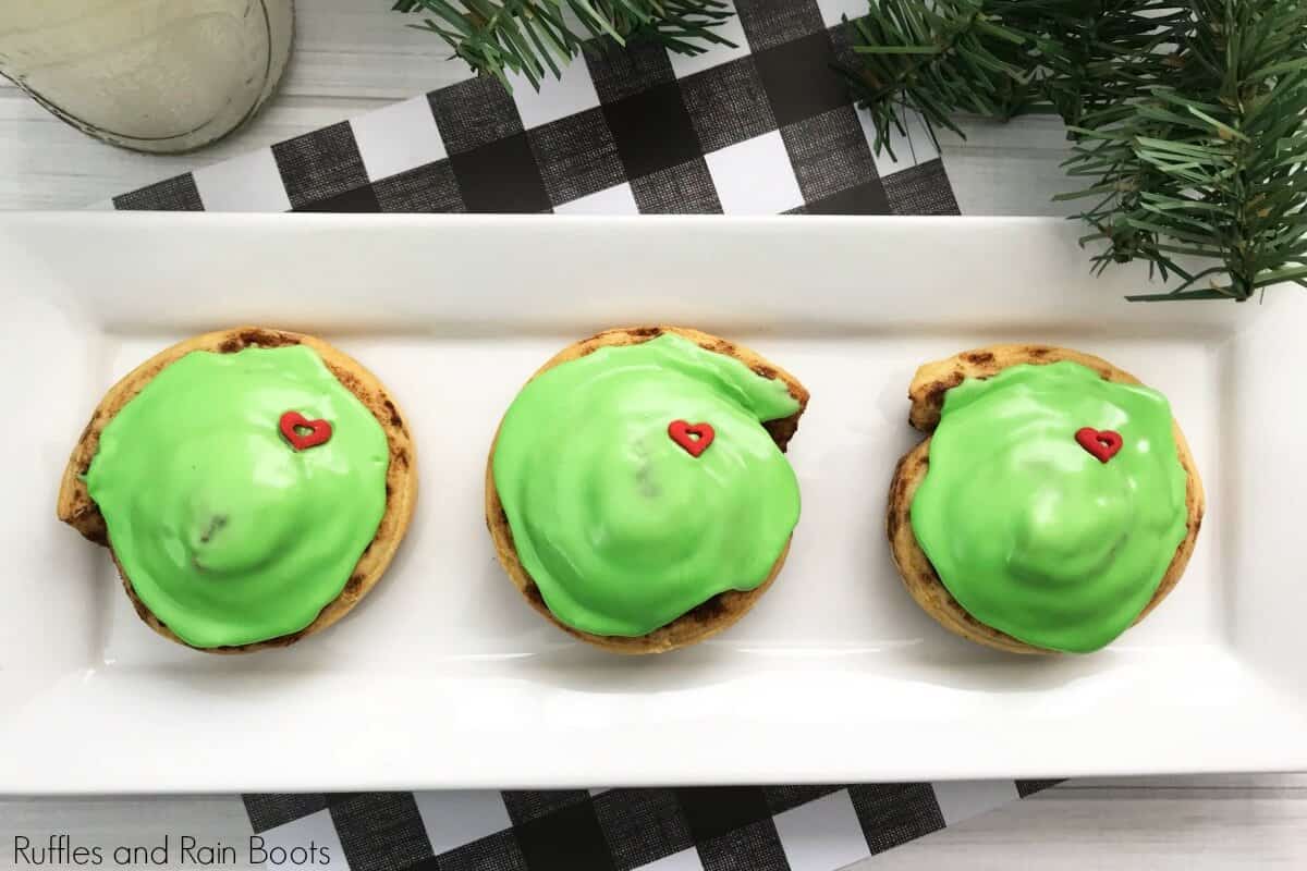 Grinch Crepes Make The Best Holiday Breakfast – Simplistically Living