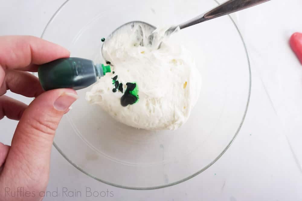 step 3 how to make grinch cupcakes color your icing green