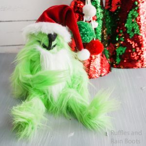 Make This Grinch Gnome for a Merry Grinchmas!