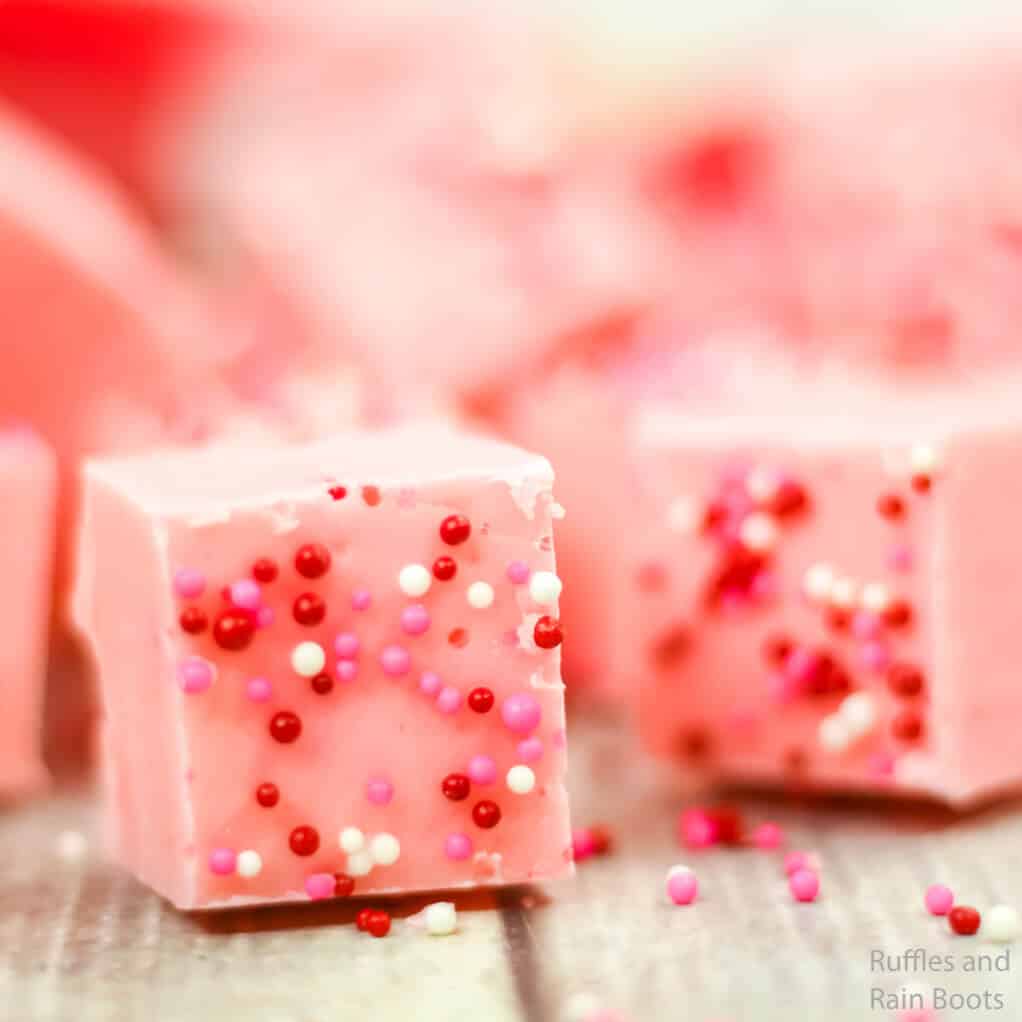 pink party food pink lemonade fudge