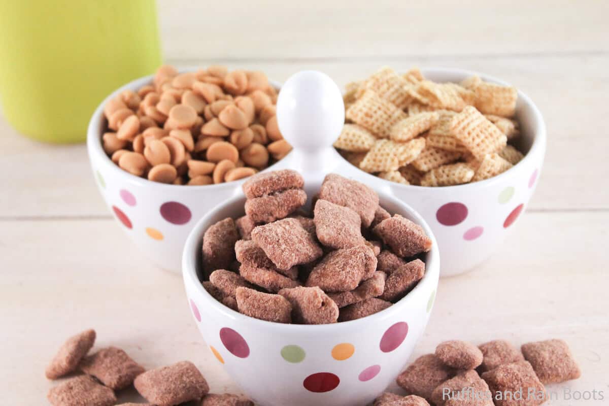 easy recipe for chocolate peanut butter puppy chow in minutes