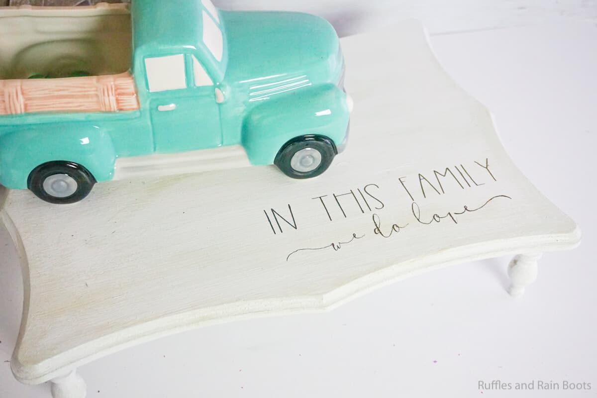 how to make a farmhouse tray