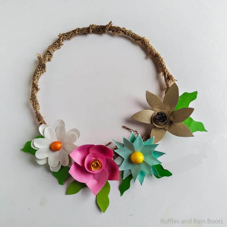 how to make a paper flower wreath