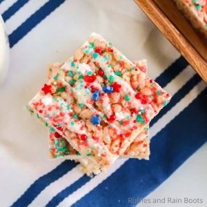 Make Firecracker Rice Krispies in Minutes for a Fun July 4th Treat!
