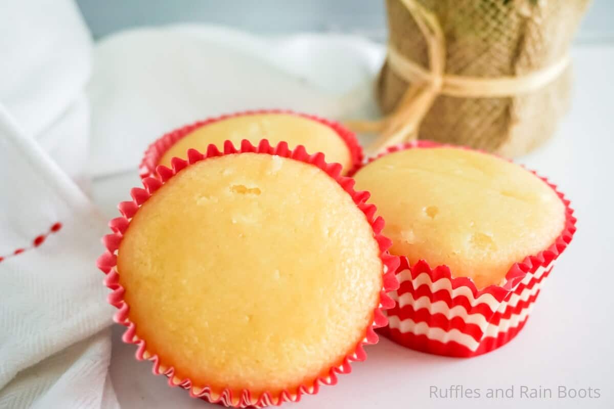 how to make a huge batch of cupcakes