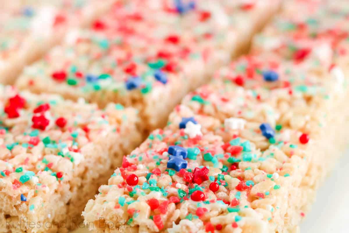 how to make rice krispies for July 4th