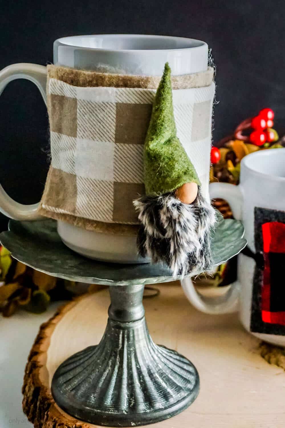 This Easy No-Sew Gnome Mug Cozy Makes an AWESOME Gift!