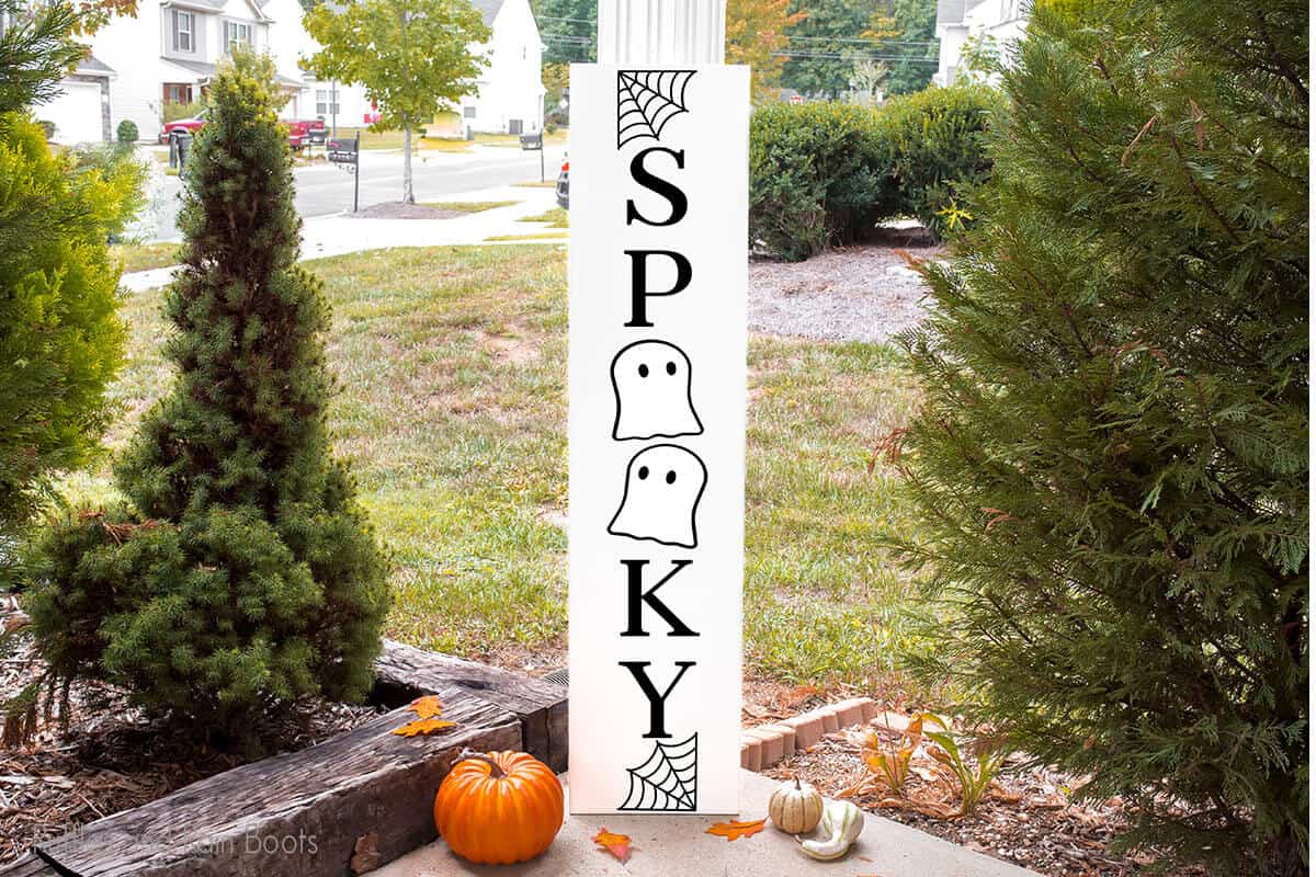 Spooky Ghost Vertical Sign for halloween