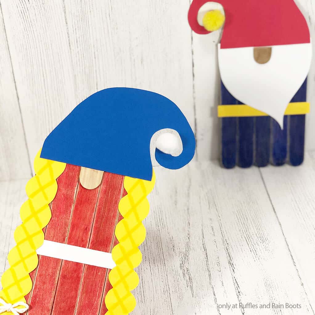 gnome puppets from popsicle sticks