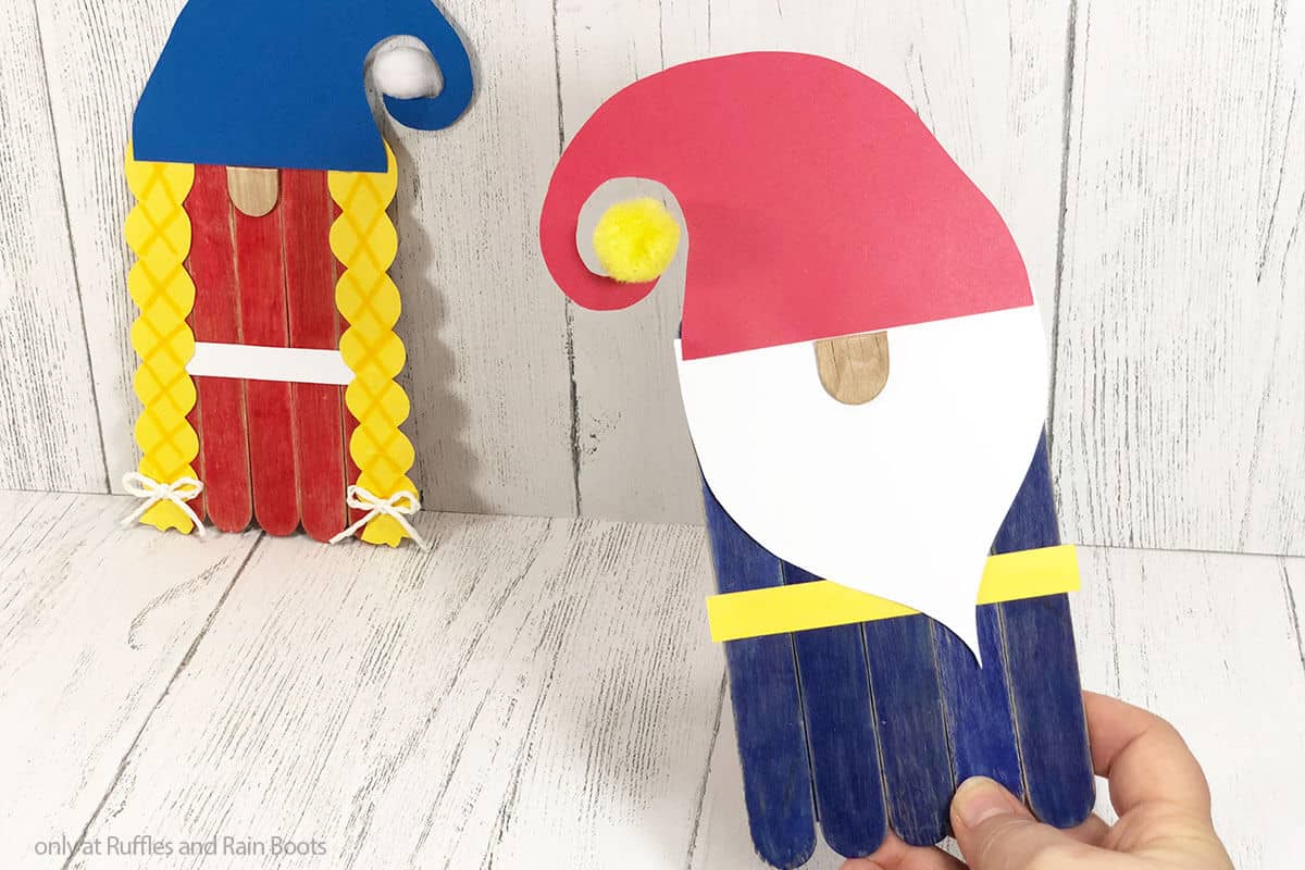free pattern for kid made gnome puppets from popsicle sticks