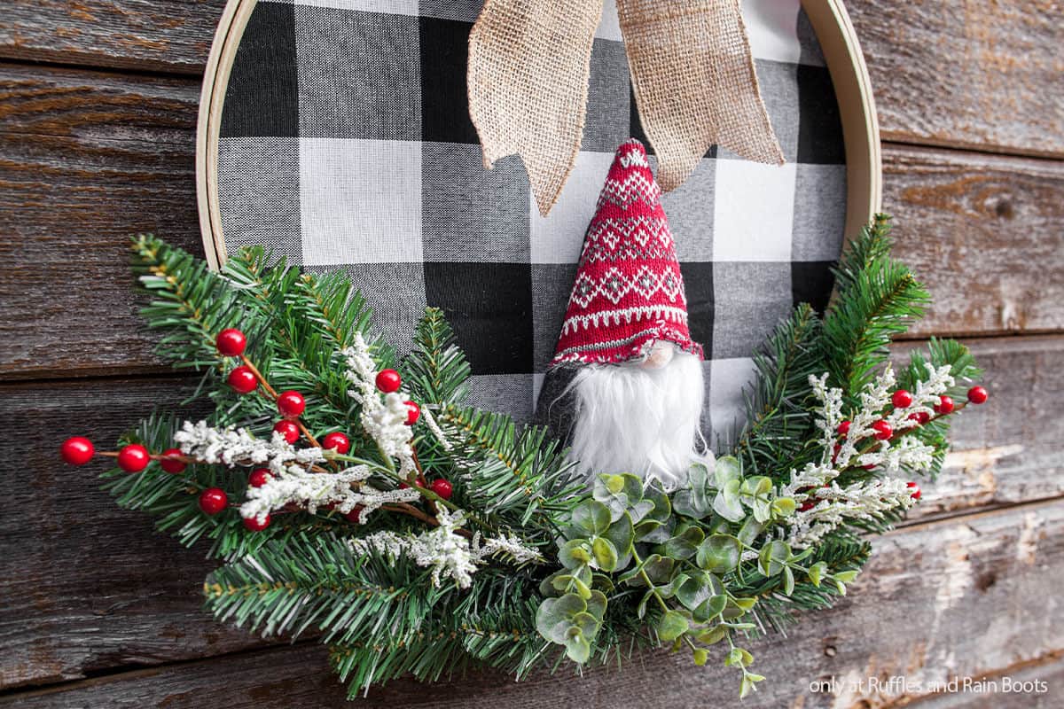 easy diy embroidery hoop wreath with a gnome ornament