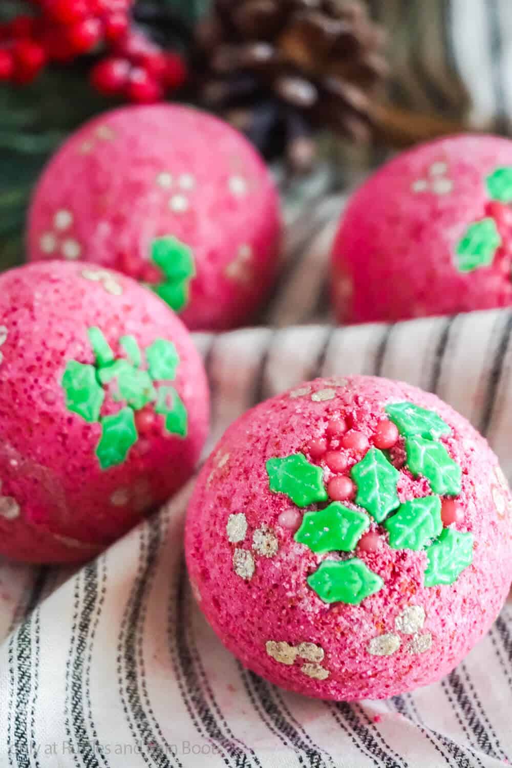 holiday bath bombs