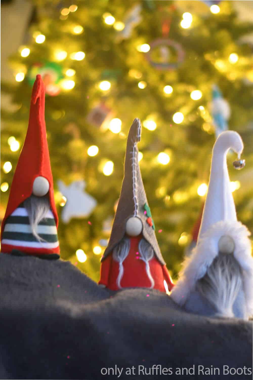 free gnome pattern for a scandinavian gnome trio