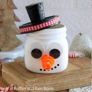 This Snowman Mason Jar is a Fun Winter Craft for Kids