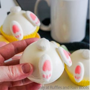 Bunny Butt Hot Cocoa Bombs are Perfect Easter Hot Cocoa Bomb!