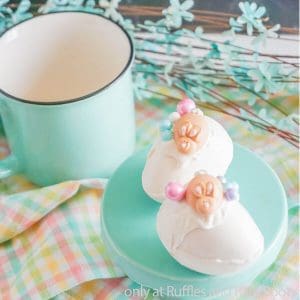 Make Fun and Easy Easter Bunny Hot Cocoa Bombs for an Easter Treat!