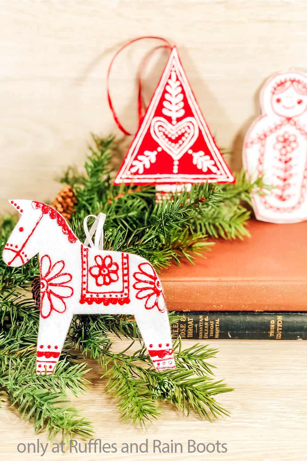 christmas tree ornaments dala horse