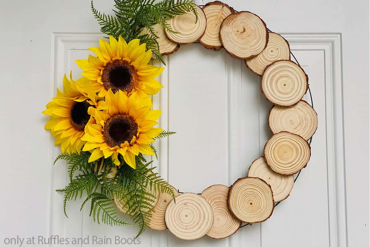 wood slice wreath