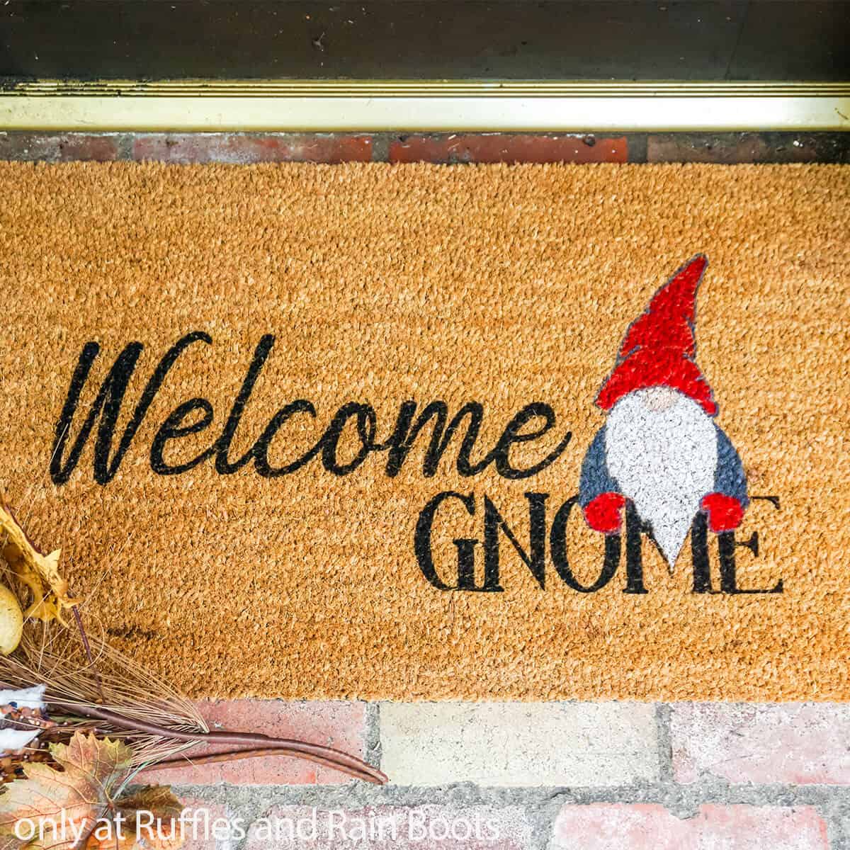 diy coir door mat with gnome decorations