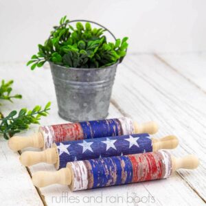 These 4th of July Rolling Pins are Perfect for Tiered Trays