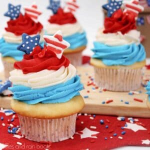 Perfectly Patriotic Red, White, and Blue Cupcakes